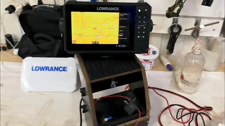 Картплоттер Lowrance HDS Live 7 на ПВХ лодку Хантер Стелс 335